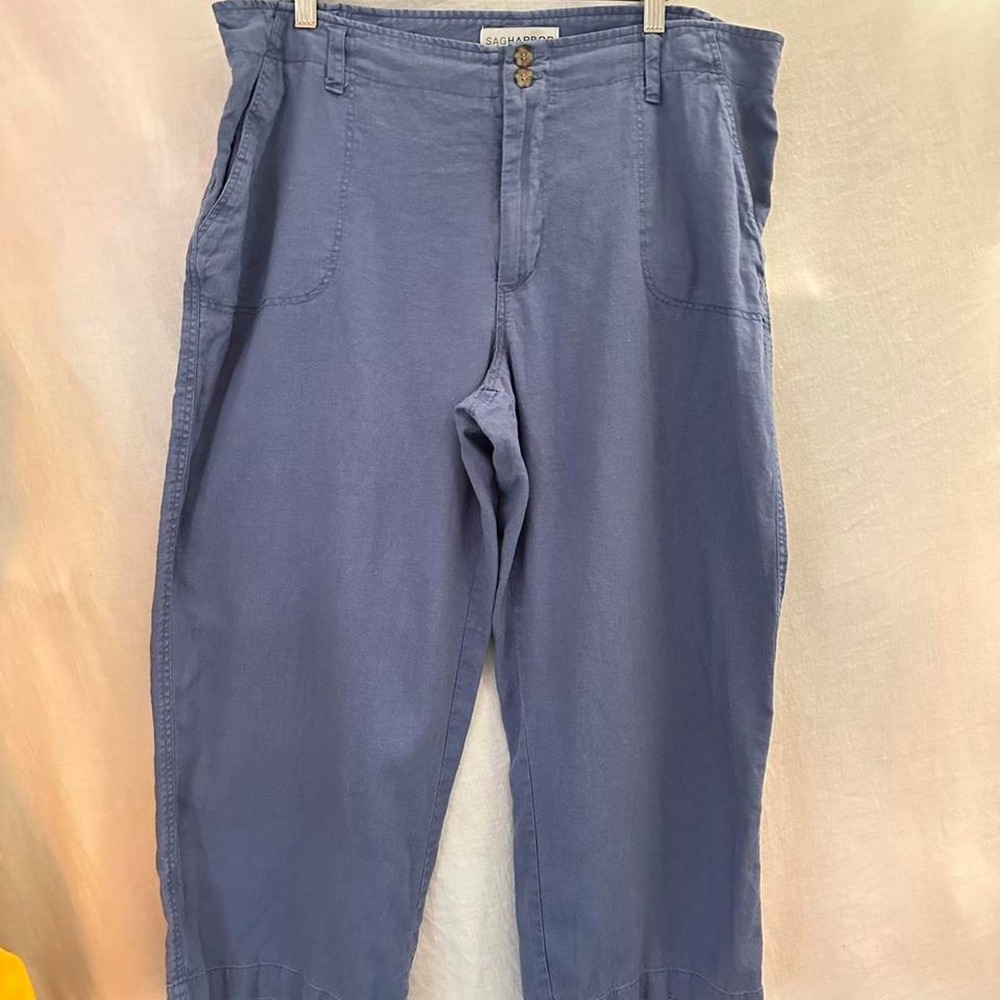 Sag Harbor linen blend capri pants
